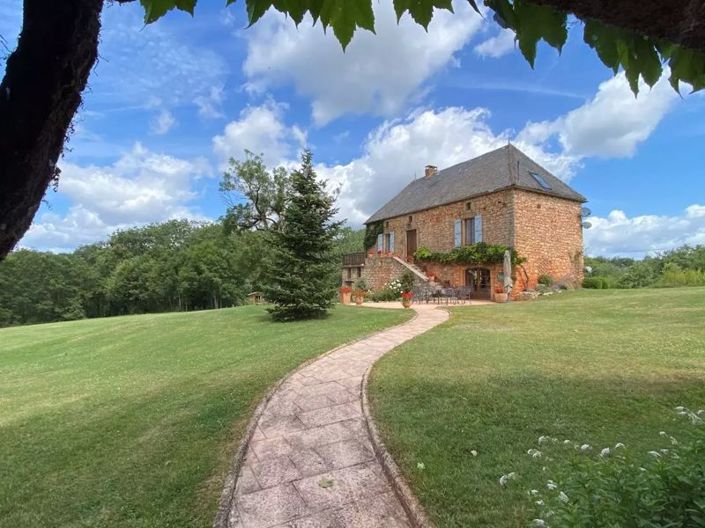 Image No.8-6 Bed Property for sale