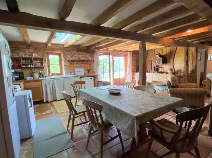 Image No.9-6 Bed Property for sale