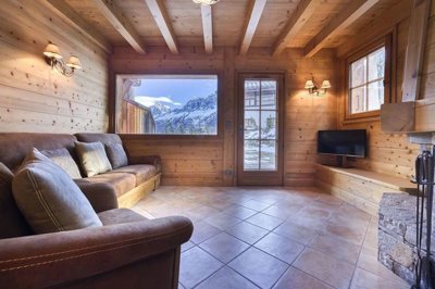 81af052a0bcd8205508a361214928ce94544da665e179