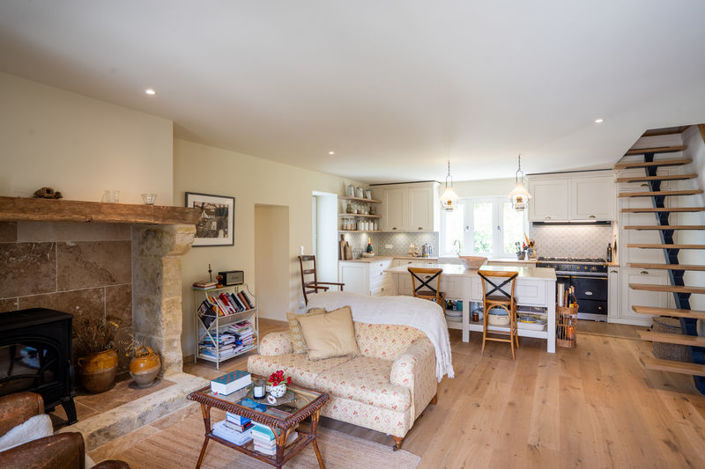 Image No.6-4 Bed Property for sale