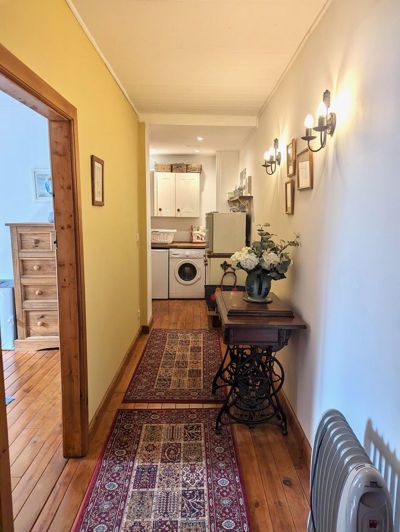 Image No.19-1 Bed Property for sale