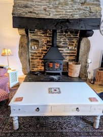 f995eb76-7bfd-4f0e-967c-78921a12f650