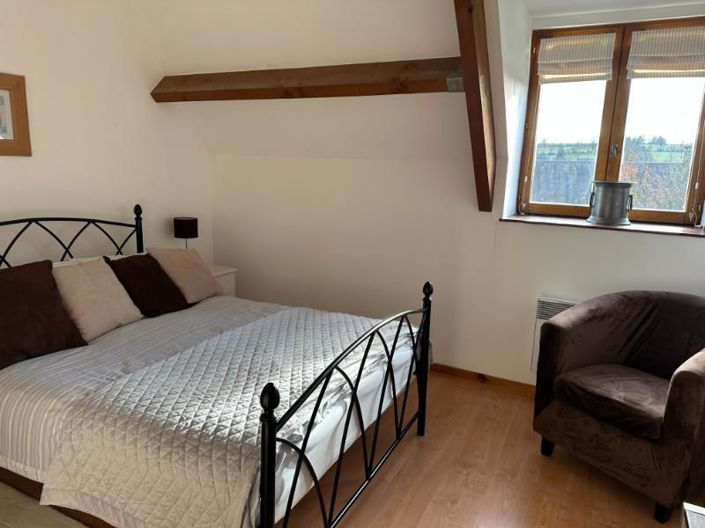 Image No.9-Propriété de 3 chambres à vendre à Sourdeval