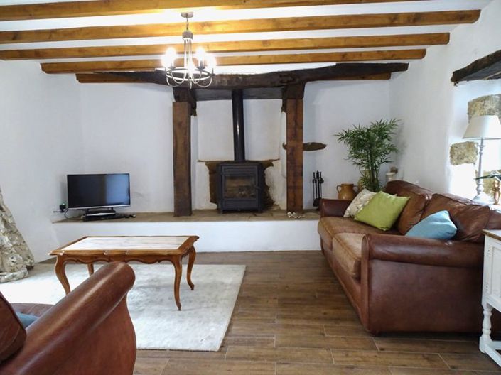 Image No.5-2 Bed Property for sale