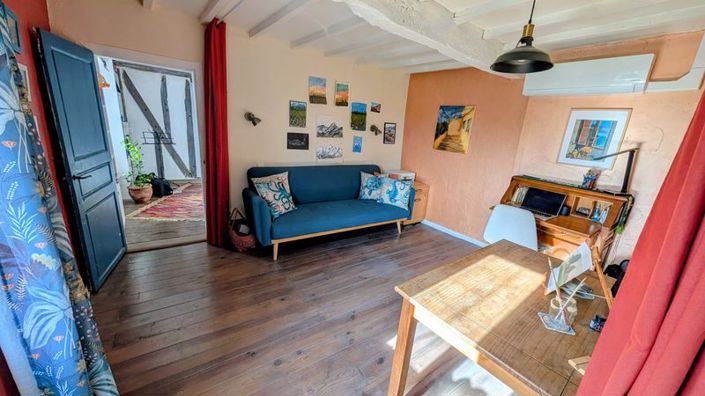 Image No.13-3 Bed Property for sale