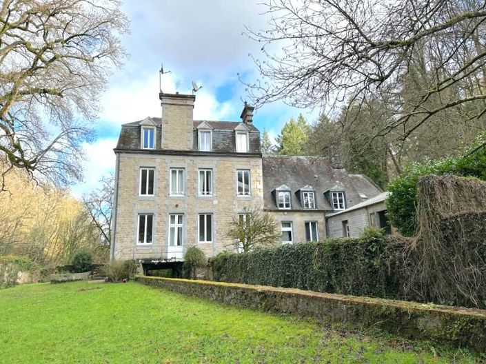 Image No.20-6 Bed Property for sale