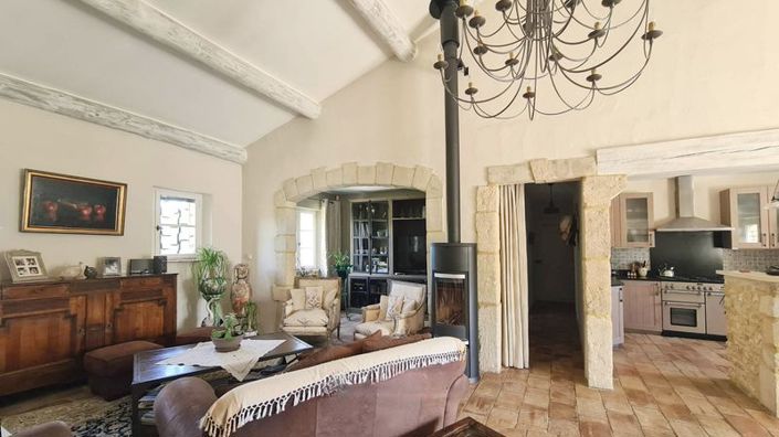 Image No.7-4 Bed Property for sale