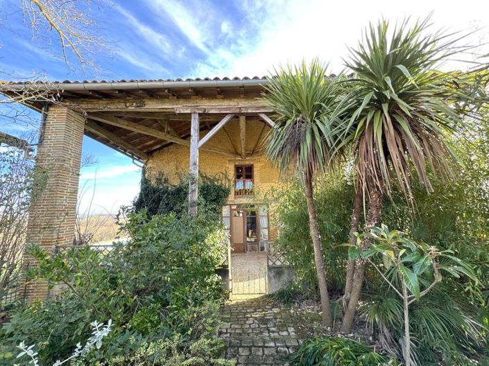 Image No.25-6 Bed Property for sale