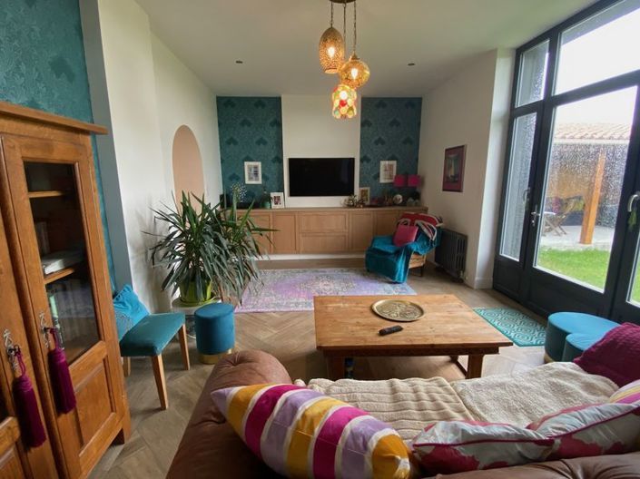 Image No.3-5 Bed Property for sale