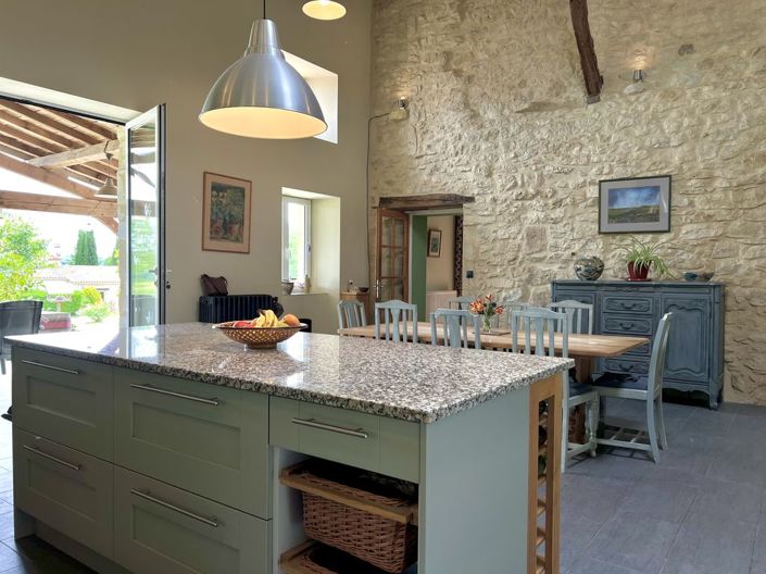 Image No.9-Propriété de 8 chambres à vendre à Gironde