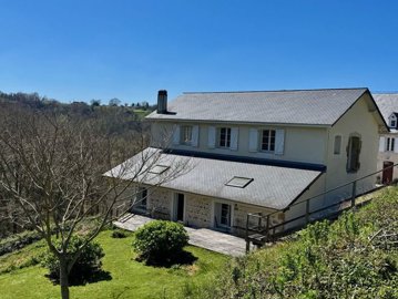 maison-maison-de-campagne-10-pieces-pau-64000