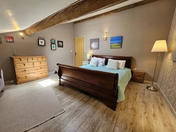 c2b09243f508f1204f141ea8338e6e01