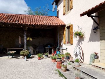 maison-ancienne-7-pieces-boulogne-sur-gesse-3