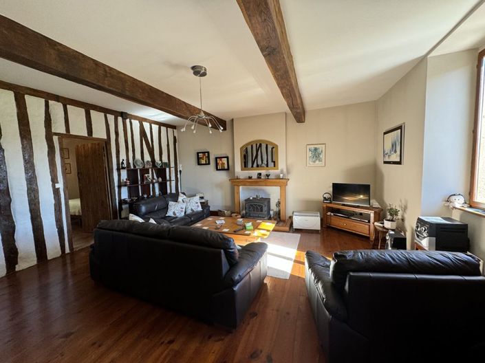 Image No.6-4 Bed Property for sale