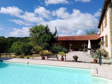 maison-ancienne-7-pieces-boulogne-sur-gesse-3