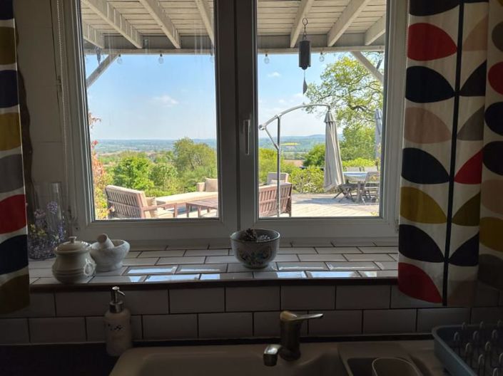 Image No.36-3 Bed Property for sale