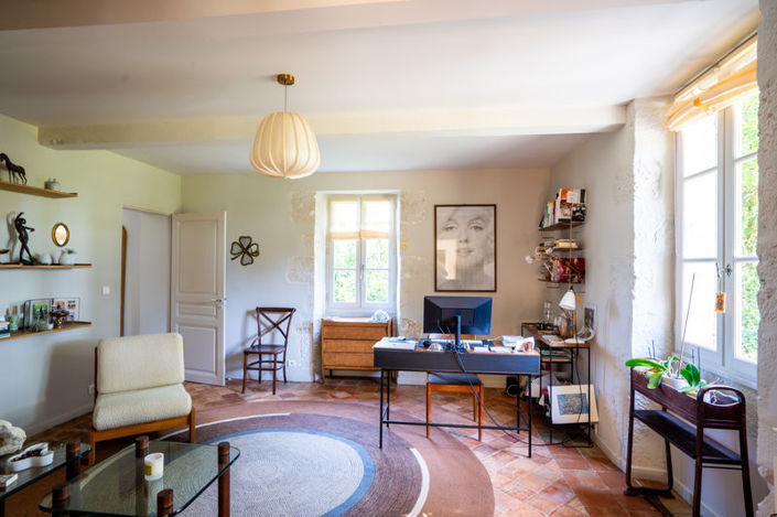 Image No.10-Propriété de 11 chambres à vendre à Gers