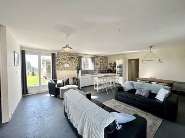 proprieteavendreavecmaisonetgiteindependantde