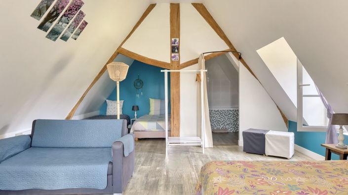 Image No.14-5 Bed Property for sale