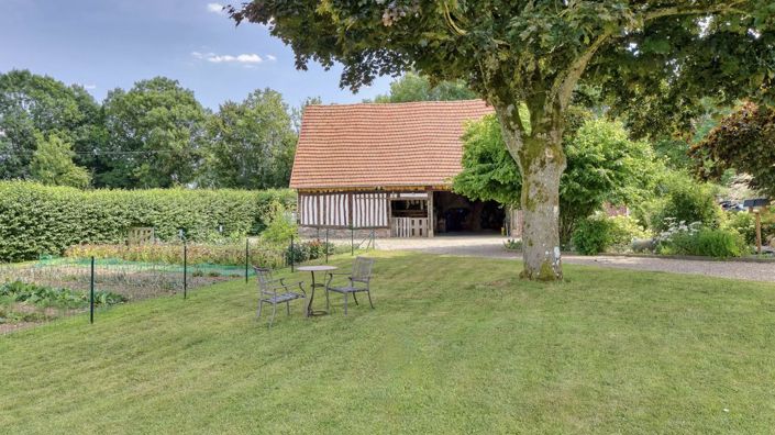 Image No.17-5 Bed Property for sale