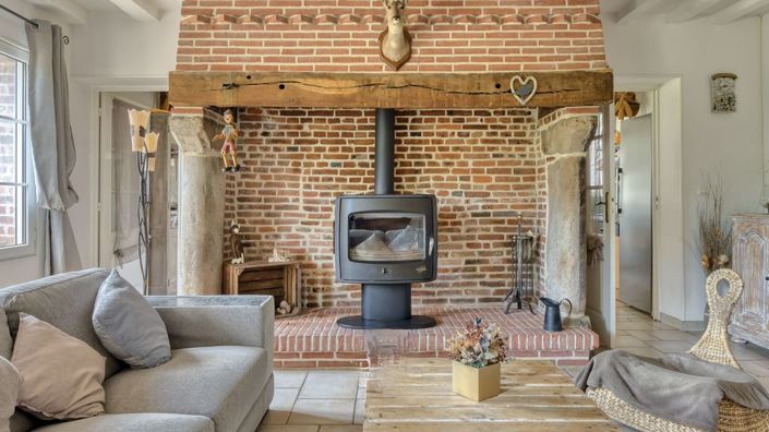 Image No.5-5 Bed Property for sale