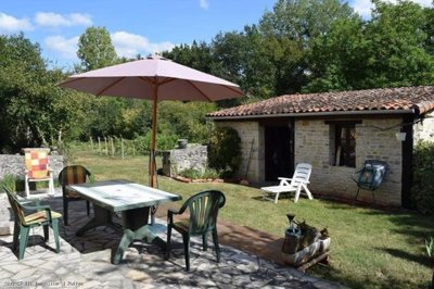 6985ae351d0ee816272b7e9fb7d77e4e