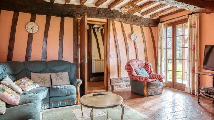 Image No.2-5 Bed Property for sale