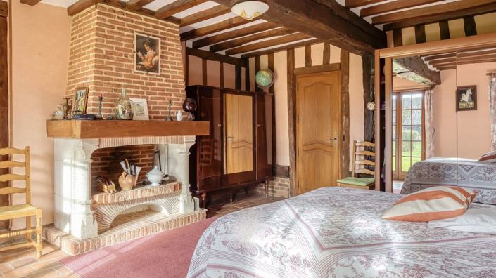 Image No.6-5 Bed Property for sale