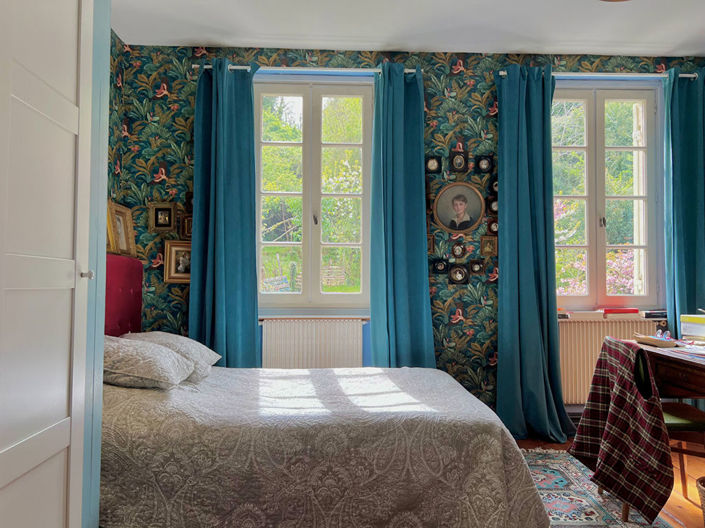 Image No.13-3 Bed Property for sale