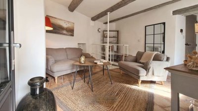 estate-gard-france-charming-village-house-wit