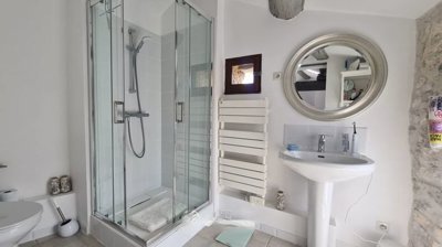 estate-gard-france-charming-village-house-wit