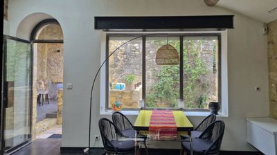 estate-gard-france-charm-and-design-character