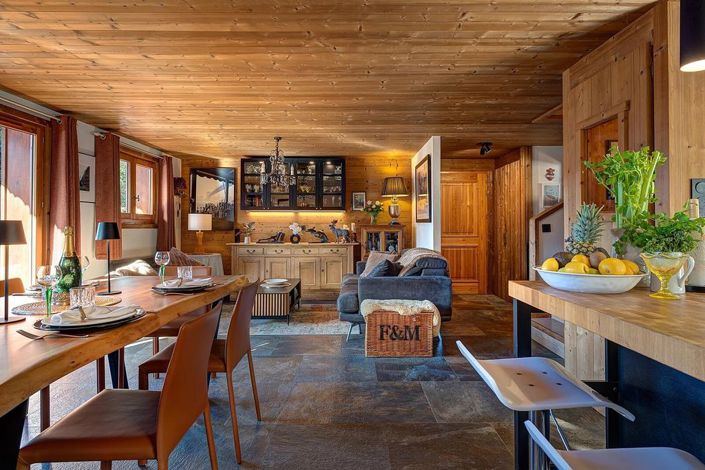 Image No.2-3 Bed Property for sale