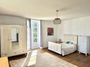 e5a6ad8f-9502-4910-a94f-75de52ce6393-img4662