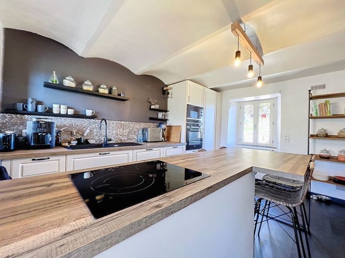 Image No.5-Propriété de 4 chambres à vendre à Gard