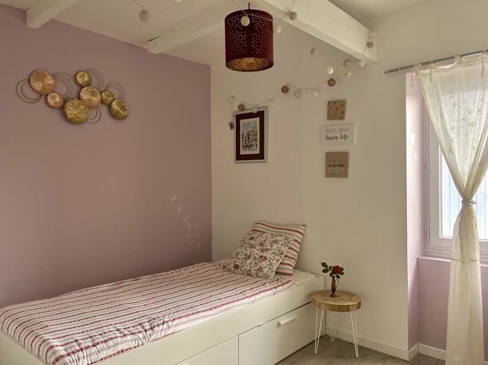 Image No.16-3 Bed Property for sale