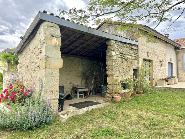 Image No.18-3 Bed Property for sale