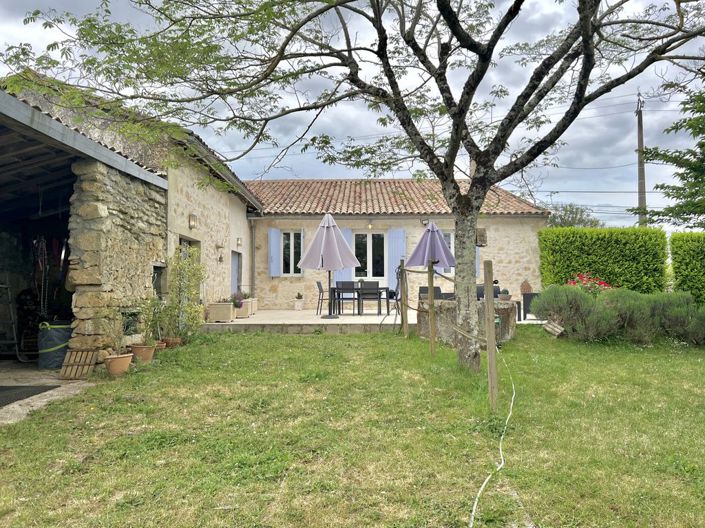 Image No.25-3 Bed Property for sale