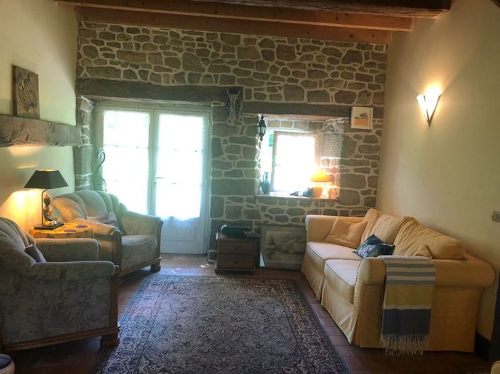 Image No.24-3 Bed Property for sale