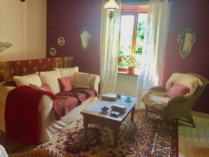 Image No.9-3 Bed Property for sale