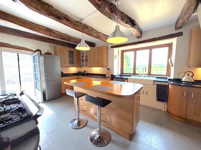 Image No.2-2 Bed Property for sale