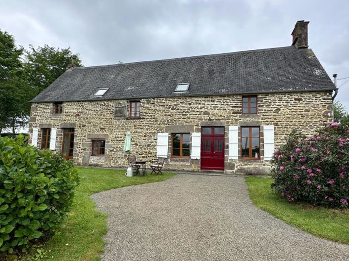 Image No.4-4 Bed Property for sale