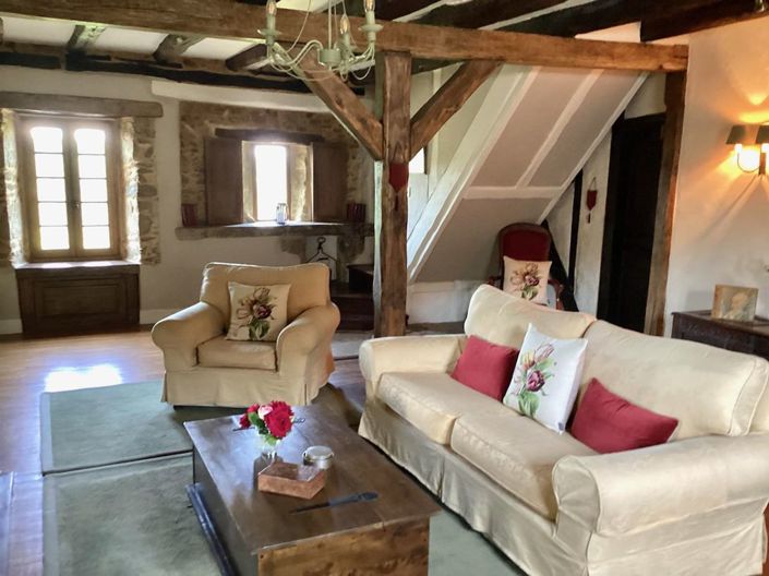 Image No.6-4 Bed Property for sale