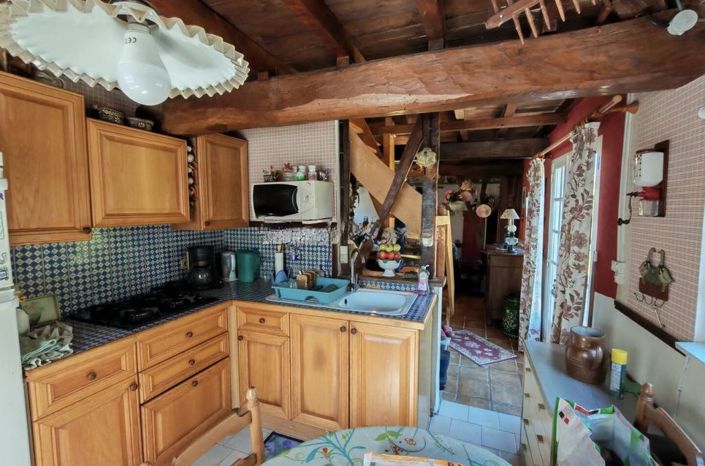 Image No.9-2 Bed Property for sale