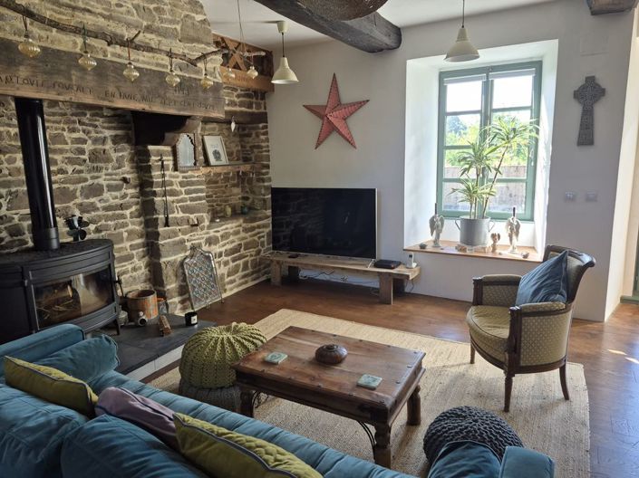 Image No.3-3 Bed Property for sale