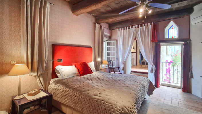 Image No.22-2 Bed Property for sale