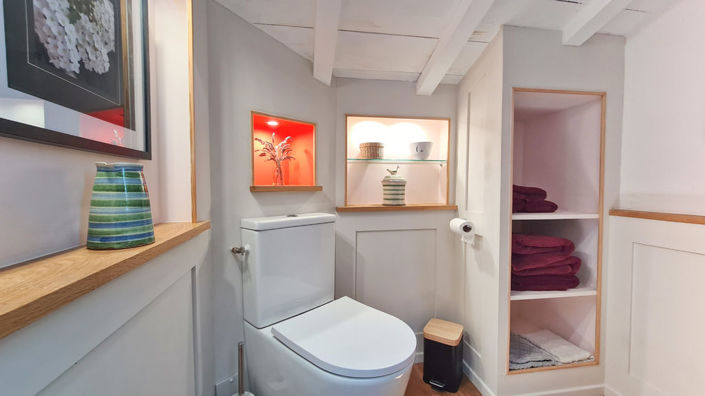 Image No.32-2 Bed Property for sale