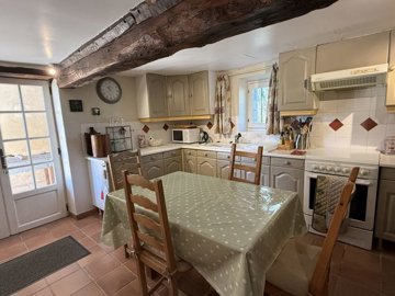 maison-maison-de-campagne-7-pieces-seissan-32