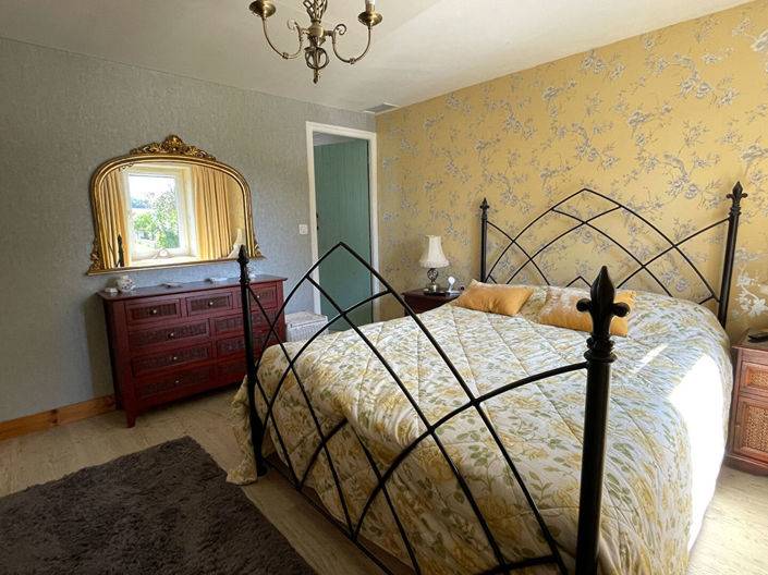Image No.11-6 Bed Property for sale