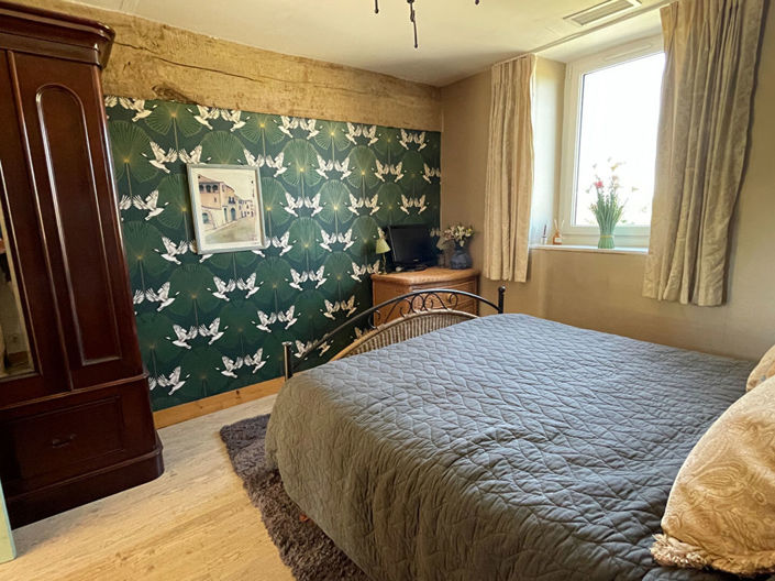 Image No.12-6 Bed Property for sale